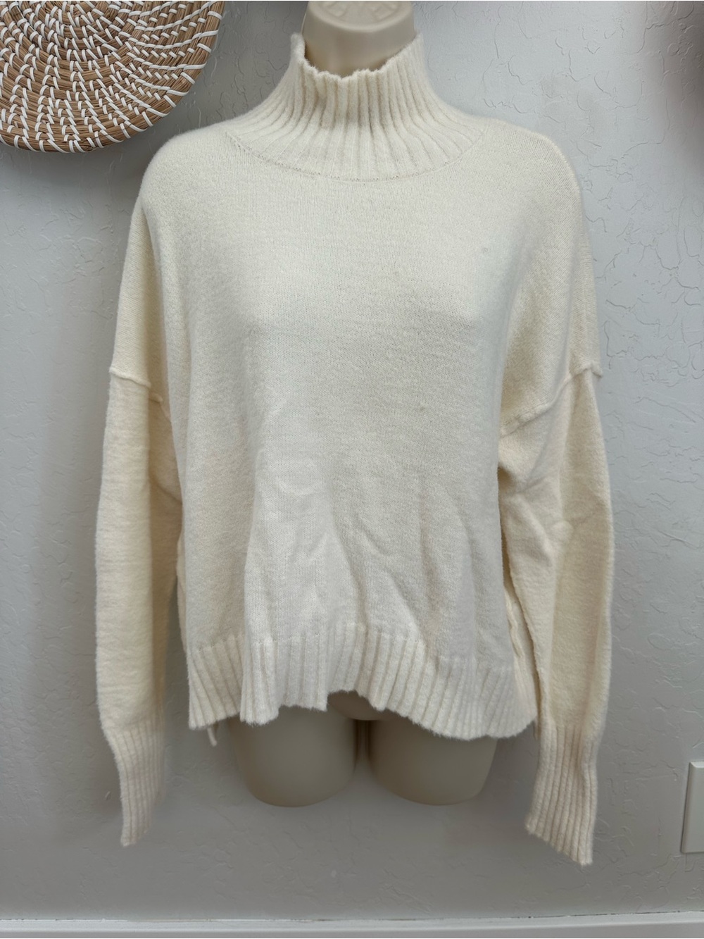 Free People Turtleneck Sweater. Size Small